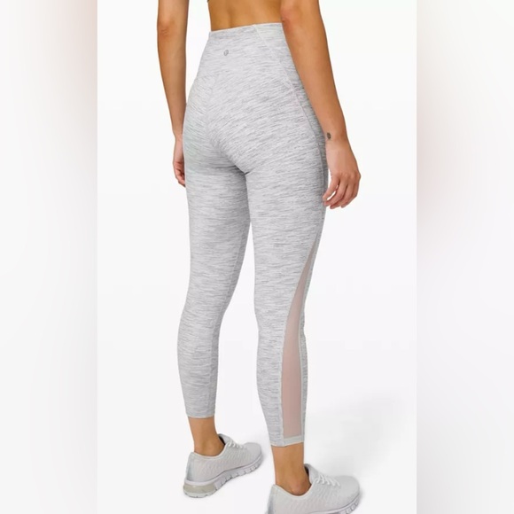 Lululemon - Train Times 7/8 Pants - Size 4 - Picture 2 of 12